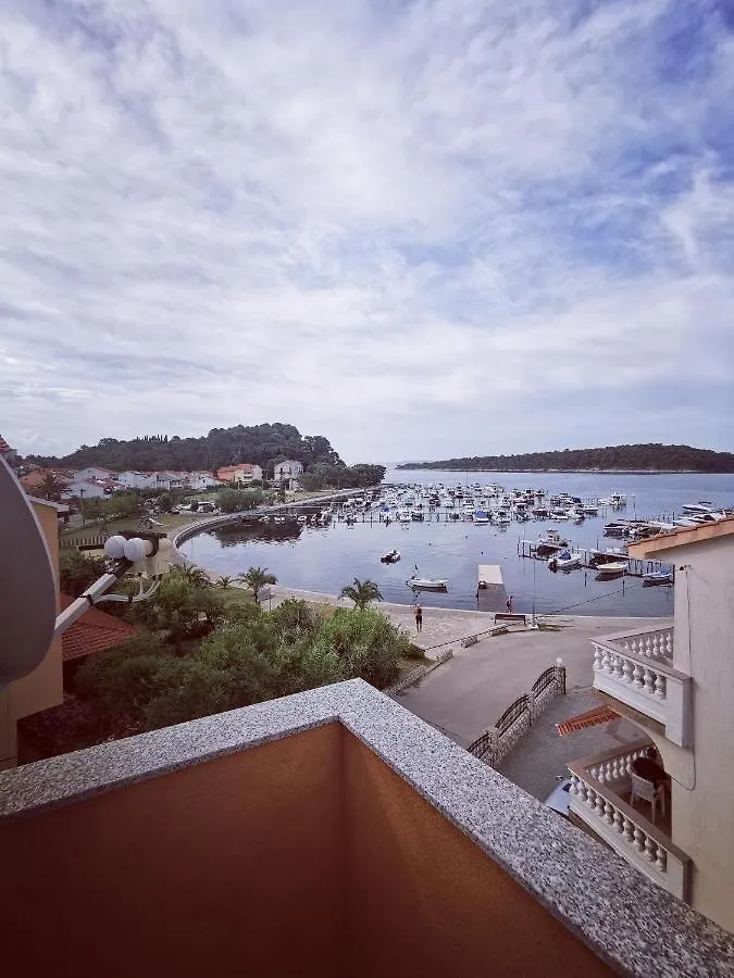 Apartmani Vukovic Rab Town Croatia