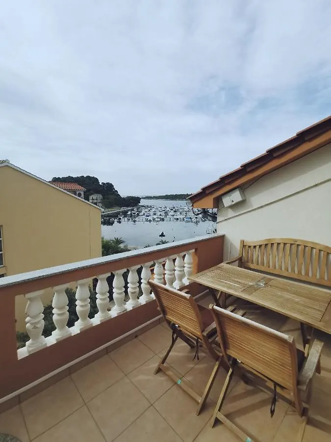 Apartmani Vukovic Rab Town Apartment