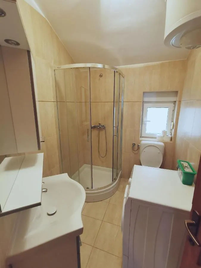 Apartment Apartmani Vukovic Rab Town Croatia